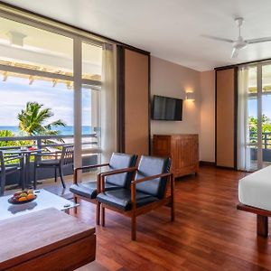 Luxury Room Bathtub on Beverages on Buffet meals | Room Upgrades upon availability | Early Check & Late Checkout upon availability | Valid till 31st Oct 2025
